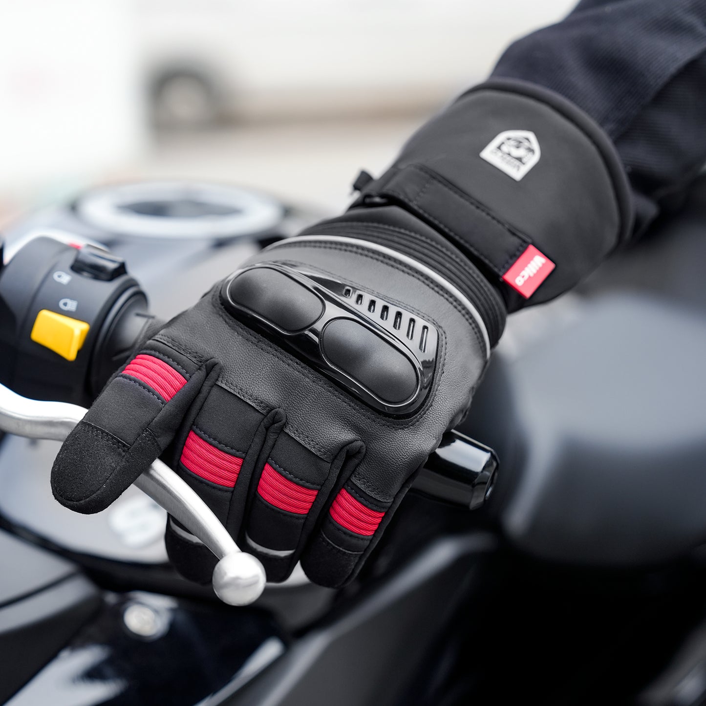 Motorcycle Gloves for Men and Women  Full Finger Touchscreen Motorbike Gloves